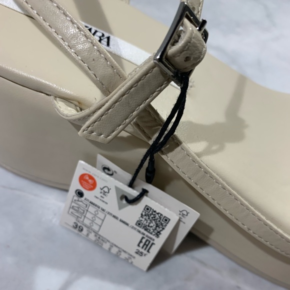 NWT Zara cream strappy 2 1/4 platform sandal size 39 - Picture 9 of 9